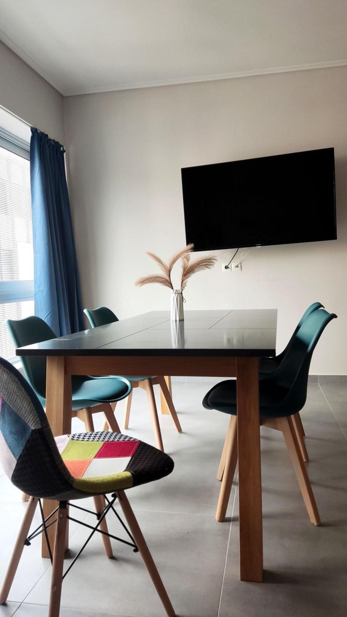 Ermou Downtown Suites By Athens Urban Retreat Ngoại thất bức ảnh